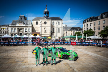 2022-06-04 - 75 EHRET Pierre (ger), HOOK Christian (bel), VARRONE Nicolas (arg), Iron Lynx, Ferrari 488 GTE Evo, portrait during the Scrutineering of the 2022 24 Hours of Le Mans, 3rd round of the 2022 FIA World Endurance Championship, on the Circuit de la Sarthe, from June 3 to 4, 2022 in Le Mans, France - 24 HEURES DU MANS 2022 - SCRUTINEERING - ENDURANCE - MOTORS