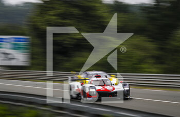 2022-06-05 - 07 CONWAY Mike (gbr), KOBAYASHI Kamui (jpn), LOPEZ Jose Maria (arg), Toyota Gazoo Racing, Toyota GR010 - Hybrid, action during the Test Day of the 2022 24 Hours of Le Mans, 3rd round of the 2022 FIA World Endurance Championship, on the Circuit de la Sarthe, on June 5, 2022 in Le Mans, France - 24 HEURES DU MANS 2022 - TEST DAY - ENDURANCE - MOTORS