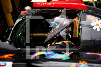 2022-06-05 - SALES Rodrigo (usa), Nielsen Racing, Oreca 07 - Gibson, portrait during the Test Day of the 2022 24 Hours of Le Mans, 3rd round of the 2022 FIA World Endurance Championship, on the Circuit de la Sarthe, on June 5, 2022 in Le Mans, France - 24 HEURES DU MANS 2022 - TEST DAY - ENDURANCE - MOTORS