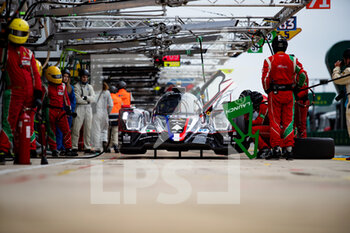 2022-06-05 - 83 PERRODO Francois (fra), NIELSEN Nicklas (dnl), ROVERA Alessio (ita), AF Corse, Oreca 07 - Gibson, action, pit stop, during the Test Day of the 2022 24 Hours of Le Mans, 3rd round of the 2022 FIA World Endurance Championship, on the Circuit de la Sarthe, on June 5, 2022 in Le Mans, France - 24 HEURES DU MANS 2022 - TEST DAY - ENDURANCE - MOTORS