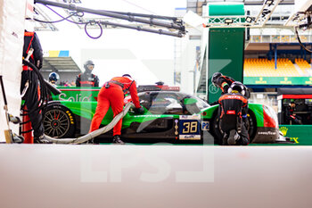 2022-06-05 - 38 GONZALEZ Roberto (mex), DA COSTA Antonio Felix (prt), STEVENS Will (gbr), Jota, Oreca 07 - Gibson, action pitstop during the Test Day of the 2022 24 Hours of Le Mans, 3rd round of the 2022 FIA World Endurance Championship, on the Circuit de la Sarthe, on June 5, 2022 in Le Mans, France - 24 HEURES DU MANS 2022 - TEST DAY - ENDURANCE - MOTORS