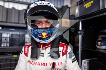 2022-06-08 - OGIER Sébastien (fra), Richard Mille Racing Team, Oreca 07 - Gibson, portrait during the free practices and qualifying sessions of the 2022 24 Hours of Le Mans, 3rd round of the 2022 FIA World Endurance Championship, on the Circuit de la Sarthe, from June 8 to 12, 2022 in Le Mans, France - 24 HEURES DU MANS 2022 - FREE PRACTICES AND QUALIFYING - ENDURANCE - MOTORS