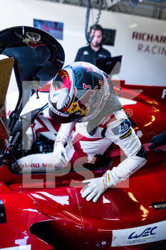 2022-06-08 - OGIER Sébastien (fra), Richard Mille Racing Team, Oreca 07 - Gibson, portrait garage, box, during the free practices and qualifying sessions of the 2022 24 Hours of Le Mans, 3rd round of the 2022 FIA World Endurance Championship, on the Circuit de la Sarthe, from June 8 to 12, 2022 in Le Mans, France - 24 HEURES DU MANS 2022 - FREE PRACTICES AND QUALIFYING - ENDURANCE - MOTORS
