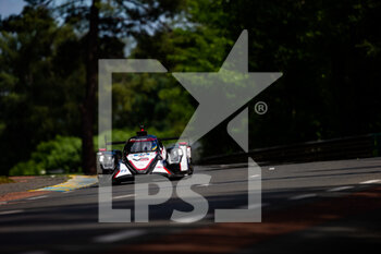 2022-06-08 - 10 MULLER Nico (swi), CULLEN Ryan (gbr), BOURDAIS Sébastien (fra), Vector Sport, Oreca 07 - Gibson, action during the free practices and qualifying sessions of the 2022 24 Hours of Le Mans, 3rd round of the 2022 FIA World Endurance Championship, on the Circuit de la Sarthe, from June 8 to 12, 2022 in Le Mans, France - 24 HEURES DU MANS 2022 - FREE PRACTICES AND QUALIFYING - ENDURANCE - MOTORS