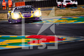 2022-06-08 - 74 FRAGA Felipe (bra), BIRD Sam (gbr), VAN GISBERGEN Shane (nzl), Riley Motorsport, Ferrari 488 GTE Evo, action during the free practices and qualifying sessions of the 2022 24 Hours of Le Mans, 3rd round of the 2022 FIA World Endurance Championship, on the Circuit de la Sarthe, from June 8 to 12, 2022 in Le Mans, France - 24 HEURES DU MANS 2022 - FREE PRACTICES AND QUALIFYING - ENDURANCE - MOTORS