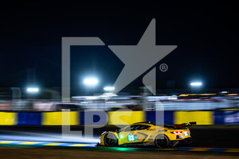 2022-01-19 - 63 GARCIA Antonio (spa), TAYLOR Jordan (usa), CATSBURG Nicky (nld), Corvette Racing, Chevrolet Corvette C8.R, action during the free practices and qualifying sessions of the 2022 24 Hours of Le Mans, 3rd round of the 2022 FIA World Endurance Championship, on the Circuit de la Sarthe, from June 8 to 12, 2022 in Le Mans, France - 24 HEURES DU MANS 2022 - FREE PRACTICES AND QUALIFYING - ENDURANCE - MOTORS