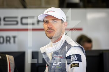 2022-06-09 - ESTRE Kevin (fra), Porsche GT Team, Porsche 911 RSR - 19, portrait during the free practices and qualifying sessions of the 2022 24 Hours of Le Mans, 3rd round of the 2022 FIA World Endurance Championship, on the Circuit de la Sarthe, from June 8 to 12, 2022 in Le Mans, France - 24 HEURES DU MANS 2022 - FREE PRACTICES AND QUALIFYING - PART 2 - ENDURANCE - MOTORS