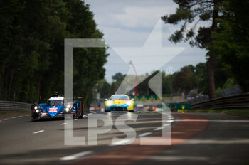 2022-06-09 - 36 NEGRAO André (bra), LAPIERRE Nicolas (fra), VAXIVIERE Matthieu (fra), Alpine Elf Team, Alpine A480 - Gibson, action, during the free practices and qualifying sessions of the 2022 24 Hours of Le Mans, 3rd round of the 2022 FIA World Endurance Championship, on the Circuit de la Sarthe, from June 8 to 12, 2022 in Le Mans, France - 24 HEURES DU MANS 2022 - FREE PRACTICES AND QUALIFYING - PART 2 - ENDURANCE - MOTORS