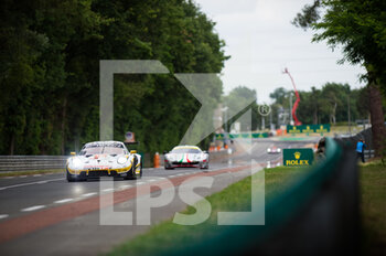 2022-06-09 - 46 CAIROLI Matteo (ita), PEDERSEN Mikkel (ita), LEUTWILER Nicolas (che), Team Project 1, Porsche 911 RSR - 19, action, during the free practices and qualifying sessions of the 2022 24 Hours of Le Mans, 3rd round of the 2022 FIA World Endurance Championship, on the Circuit de la Sarthe, from June 8 to 12, 2022 in Le Mans, France - 24 HEURES DU MANS 2022 - FREE PRACTICES AND QUALIFYING - PART 2 - ENDURANCE - MOTORS