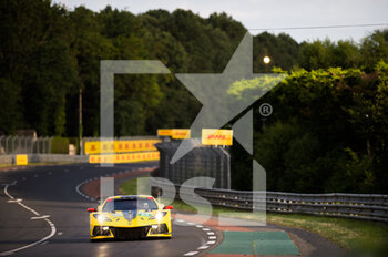 2022-06-09 - 63 GARCIA Antonio (spa), TAYLOR Jordan (usa), CATSBURG Nicky (nld), Corvette Racing, Chevrolet Corvette C8.R, action, during the free practices and qualifying sessions of the 2022 24 Hours of Le Mans, 3rd round of the 2022 FIA World Endurance Championship, on the Circuit de la Sarthe, from June 8 to 12, 2022 in Le Mans, France - 24 HEURES DU MANS 2022 - FREE PRACTICES AND QUALIFYING - PART 2 - ENDURANCE - MOTORS