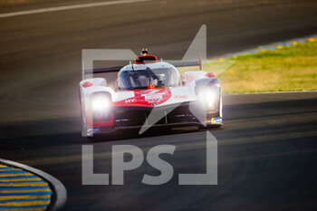 2022-06-09 - 07 CONWAY Mike (gbr), KOBAYASHI Kamui (jpn), LOPEZ Jose Maria (arg), Toyota Gazoo Racing, Toyota GR010 - Hybrid, action during the free practices and qualifying sessions of the 2022 24 Hours of Le Mans, 3rd round of the 2022 FIA World Endurance Championship, on the Circuit de la Sarthe, from June 8 to 12, 2022 in Le Mans, France - 24 HEURES DU MANS 2022 - FREE PRACTICES AND QUALIFYING - PART 2 - ENDURANCE - MOTORS