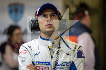 2022-06-09 - DERANI Felipe (bra), Glickenhaus Racing, Glickenhaus 007 LMH, portrait during the free practices and qualifying sessions of the 2022 24 Hours of Le Mans, 3rd round of the 2022 FIA World Endurance Championship, on the Circuit de la Sarthe, from June 8 to 12, 2022 in Le Mans, France - 24 HEURES DU MANS 2022 - FREE PRACTICES AND QUALIFYING - PART 2 - ENDURANCE - MOTORS