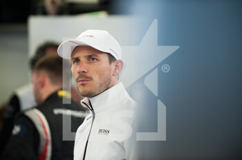 2022-06-09 - ESTRE Kevin (fra), Porsche GT Team, Porsche 911 RSR - 19, portrait, during the free practices and qualifying sessions of the 2022 24 Hours of Le Mans, 3rd round of the 2022 FIA World Endurance Championship, on the Circuit de la Sarthe, from June 8 to 12, 2022 in Le Mans, France - 24 HEURES DU MANS 2022 - FREE PRACTICES AND QUALIFYING - PART 2 - ENDURANCE - MOTORS