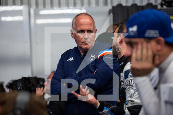 2022-06-09 - SINAULT Philippe (fra), team principal and owner of Signatech racing, portait during the free practices and qualifying sessions of the 2022 24 Hours of Le Mans, 3rd round of the 2022 FIA World Endurance Championship, on the Circuit de la Sarthe, from June 8 to 12, 2022 in Le Mans, France - 24 HEURES DU MANS 2022 - FREE PRACTICES AND QUALIFYING - PART 2 - ENDURANCE - MOTORS