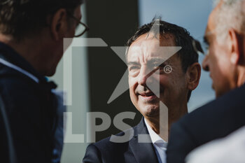 2022-06-09 - FILLON Pierre (fra), President of ACO, portrait during the TOTAL Energies totem inauguration, free practices and qualifying sessions of the 2022 24 Hours of Le Mans, 3rd round of the 2022 FIA World Endurance Championship, on the Circuit de la Sarthe, from June 8 to 12, 2022 in Le Mans, France - 24 HEURES DU MANS 2022 - FREE PRACTICES AND QUALIFYING - ENDURANCE - MOTORS