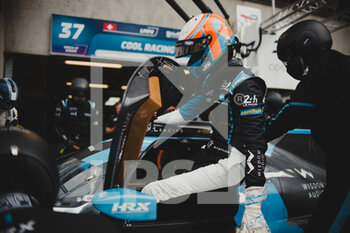 2022-06-09 - TAYLOR Ricky (usa), Cool Racing, Oreca 07 - Gibson, portrait during the free practices and qualifying sessions of the 2022 24 Hours of Le Mans, 3rd round of the 2022 FIA World Endurance Championship, on the Circuit de la Sarthe, from June 8 to 12, 2022 in Le Mans, France - 24 HEURES DU MANS 2022 - FREE PRACTICES AND QUALIFYING - ENDURANCE - MOTORS