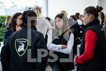 2022-06-10 - Networking Women In Motorsport during the free practices and qualifying sessions of the 2022 24 Hours of Le Mans, 3rd round of the 2022 FIA World Endurance Championship, on the Circuit de la Sarthe, from June 8 to 12, 2022 in Le Mans, France - 24 HEURES DU MANS 2022 - FREE PRACTICES AND QUALIFYING - PART 2 - ENDURANCE - MOTORS