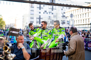 2022-06-10 - 32 INEICHEN Rolf (swi), BORTOLOTTI Mirko (ita), VANTHOOR Dries (bel), WRT, Oreca 07 - Gibson, during the Parade of the 2022 24 Hours of Le Mans, 3rd round of the 2022 FIA World Endurance Championship, on the Circuit de la Sarthe, on June 10, 2022 in Le Mans, France - 24 HEURES DU MANS 2022 - PARADE - ENDURANCE - MOTORS