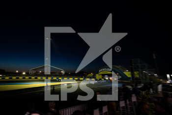 2022-06-11 - TotalEnergies réceptif during the 2022 24 Hours of Le Mans, 3rd round of the 2022 FIA World Endurance Championship, on the Circuit de la Sarthe, from June 11 to 12, 2022 in Le Mans, France - 24 HEURES DU MANS 2022 - PART 1 - ENDURANCE - MOTORS