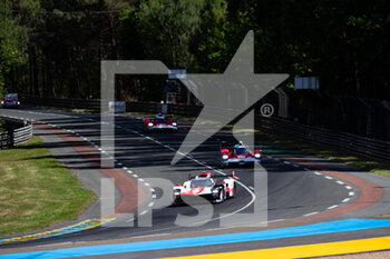 2022-06-11 - 07 CONWAY Mike (gbr), KOBAYASHI Kamui (jpn), LOPEZ Jose Maria (arg), Toyota Gazoo Racing, Toyota GR010 - Hybrid, action during the 2022 24 Hours of Le Mans, 3rd round of the 2022 FIA World Endurance Championship, on the Circuit de la Sarthe, from June 11 to 12, 2022 in Le Mans, France - 24 HEURES DU MANS 2022 - PART 1 - ENDURANCE - MOTORS