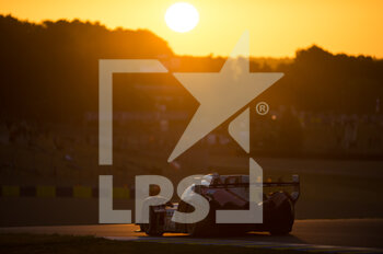 2022-06-12 - 708 PLA Olivier (fra), DUMAS Romain (fra), DERANI Felipe (bra), Glickenhaus Racing, Glickenhaus 007 LMH, action, during the 2022 24 Hours of Le Mans, 3rd round of the 2022 FIA World Endurance Championship, on the Circuit de la Sarthe, from June 11 to 12, 2022 in Le Mans, France - 24 HEURES DU MANS 2022 - PART 2 - ENDURANCE - MOTORS