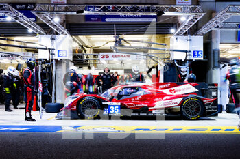 2022-06-12 - 35 LAHAYE Jean-Baptiste (fra), LAHAYE Matthieu (fra), HERIAU Francois (fra), Ultimate, Oreca 07 - Gibson, pitlane, during the 2022 24 Hours of Le Mans, 3rd round of the 2022 FIA World Endurance Championship, on the Circuit de la Sarthe, from June 11 to 12, 2022 in Le Mans, France - 24 HEURES DU MANS 2022 - PART 2 - ENDURANCE - MOTORS