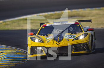 2022-06-12 - 64 MILNER Tommy (usa), TANDY Nick (gbr), SIMS Alexander (ger), Corvette Racing, Chevrolet Corvette C8.R, action during the 2022 24 Hours of Le Mans, 3rd round of the 2022 FIA World Endurance Championship, on the Circuit de la Sarthe, from June 11 to 12, 2022 in Le Mans, France - 24 HEURES DU MANS 2022 - PART 2 - ENDURANCE - MOTORS
