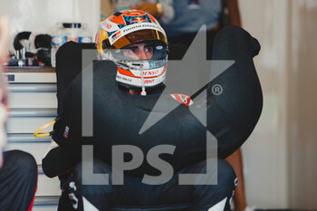 2022-06-12 - BUEMI Sébastien (swi), Toyota Gazoo Racing, Toyota GR010 - Hybrid, portrait during the 2022 24 Hours of Le Mans, 3rd round of the 2022 FIA World Endurance Championship, on the Circuit de la Sarthe, from June 11 to 12, 2022 in Le Mans, France - 24 HEURES DU MANS 2022 - PART 2 - ENDURANCE - MOTORS