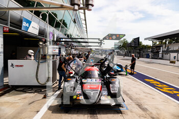 2022-06-30 - 24 BELL Matthew (gbr), HANLEY Ben (gbr), SALES Rodrigo (usa), Nielsen Racing, Oreca 07 - Gibson, pitlane, during the 4 Hours of Monza 2022, 3rd round of the 2022 European Le Mans Series on the Autodromo Nazionale di Monza from July 1 to 3, in Monza, Italy - AUTO - ELMS - 4 HOURS OF MONZA 2022 - ENDURANCE - MOTORS