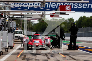 2022-06-30 - 34 AITKEN Jack (gbr), EASTWOOD Charlie (irl), YOLUC Salih (tur), Racing Team Turkey, Oreca 07 - Gibson, pitlane, during the 4 Hours of Monza 2022, 3rd round of the 2022 European Le Mans Series on the Autodromo Nazionale di Monza from July 1 to 3, in Monza, Italy - AUTO - ELMS - 4 HOURS OF MONZA 2022 - ENDURANCE - MOTORS
