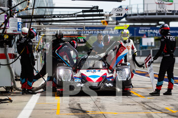 2022-06-30 - 31 BECHE Mathias (swi), CIMADOMO Philippe (fra), VAN DER HELM Tijmen (nld), TDS Racing x Vaillante, Oreca 07 - Gibson, pitlane, during the 4 Hours of Monza 2022, 3rd round of the 2022 European Le Mans Series on the Autodromo Nazionale di Monza from July 1 to 3, in Monza, Italy - AUTO - ELMS - 4 HOURS OF MONZA 2022 - ENDURANCE - MOTORS