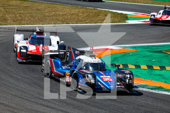 2022-07-10 - 36 NEGRAO André (bra), LAPIERRE Nicolas (fra), VAXIVIERE Matthieu (fra), Alpine Elf Team, Alpine A480 - Gibson, 08 BUEMI Sébastien (swi), HARTLEY Brendon (nzl), HIRAKAWA Ryo (jpn), Toyota Gazoo Racing, Toyota GR010 - Hybrid, action during the 6 Hours of Monza 2022, 4th round of the 2022 FIA World Endurance Championship on the Autodromo Nazionale di Monza from July 8 to 10, 2022 in Monza, Italy - AUTO - FIA WEC - 6 HOURS OF MONZA 2022 - ENDURANCE - MOTORS