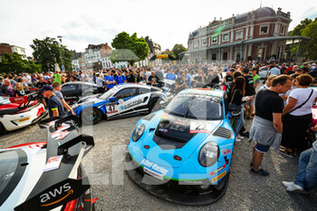 2022-07-27 - 22 Allied Racing, Porsche 911 GT3-R of Patrik MATTHIESEN, Dominik FISCHLI, Joel STURM, Vincent ANDRONACO, Parade in Spa city, during the TotalEnergies 24 hours of Spa 2022, 7th round of the 2022 Fanatec GT World Challenge Europe Powered by AWS, from July 27 to 31, 2021 on the Circuit de Spa-Francorchamps, in Stavelot, Belgium - AUTO - 24 HOURS OF SPA 2022 - ENDURANCE - MOTORS