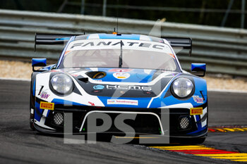 2022-07-28 - 47 KCMG Porsche 911 GT3-R of Dennis OLSEN, Nick TANDY, Laurens VANTHOOR, in action during the TotalEnergies 24 hours of Spa 2022, 7th round of the 2022 Fanatec GT World Challenge Europe Powered by AWS, from July 27 to 31, 2021 on the Circuit de Spa-Francorchamps, in Stavelot, Belgium - AUTO - 24 HOURS OF SPA 2022 - ENDURANCE - MOTORS