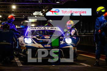 2022-07-28 - 47 KCMG Porsche 911 GT3-R of Dennis OLSEN, Nick TANDY, Laurens VANTHOOR, in action pitstop during the TotalEnergies 24 hours of Spa 2022, 7th round of the 2022 Fanatec GT World Challenge Europe Powered by AWS, from July 27 to 31, 2021 on the Circuit de Spa-Francorchamps, in Stavelot, Belgium - AUTO - 24 HOURS OF SPA 2022 - ENDURANCE - MOTORS