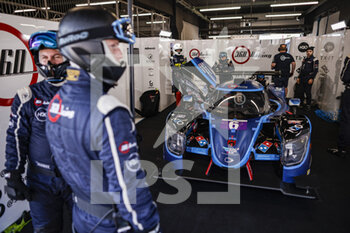 2022-08-26 - 06 KAISER Ross (gbr), RICHARDS Mark (gbr), WOODWARD Terrence (gbr), 360 Racing, Ligier JS P320 - Nissan, garage, box, during the 4 Hours of Barcelona 2022, 4th round of the 2022 European Le Mans Series on the Circuit de Barcelona-Catalunya from August 26 to 28, in Barcelona, Spain - AUTO - ELMS - 4 HOURS OF BARCELONA 2022 - ENDURANCE - MOTORS