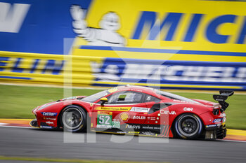 2022-09-09 - 52 MOLINA Miguel (spa), FUOCO Antonio (ita), AF Corse, Ferrari 488 GTE EVO, action during the 6 Hours of Fuji 2022, 5th round of the 2022 FIA World Endurance Championship on the Fuji Speedway from September 8 to 11, 2022 in Fuji, Japan - AUTO - FIA WEC - 6 HOURS OF FUJI 2022 - ENDURANCE - MOTORS