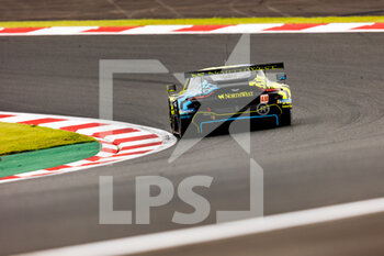 2022-09-09 - 98 DALLA LANA Paul (can), PITTARD David (gbr), THIIM Nicki (dnk), Northwest AMR, Aston Martin Vantage AMR, action during the 6 Hours of Fuji 2022, 5th round of the 2022 FIA World Endurance Championship on the Fuji Speedway from September 8 to 11, 2022 in Fuji, Japan - AUTO - FIA WEC - 6 HOURS OF FUJI 2022 - ENDURANCE - MOTORS