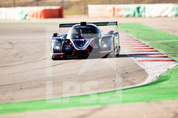 2022-10-15 - 03 BENTLEY Andrew (gbr), McGUIRE Jim (usa), VAN BERLO Kay (nld), United Autosports, Ligier JS P320 - Nissan, action during the 4 Hours of Portimao 2022, 6th round of the 2022 European Le Mans Series on the Algarve International Circuit from September 23 to 25, in Portimao, Portugal - AUTO - ELMS - 4 HOURS OF PORTIMAO 2022 - ENDURANCE - MOTORS