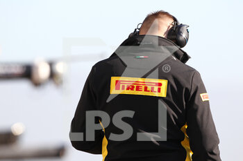 2022-02-23 - Pirelli Team - PRE-SEASON TRACK SESSION PRIOR THE 2022 FIA FORMULA ONE WORLD CHAMPIONSHIP - FORMULA 1 - MOTORS