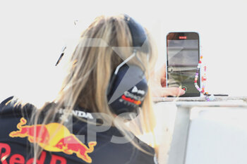 2022-02-23 - Oracle Red Bull Racing
Content Creator Girl - PRE-SEASON TRACK SESSION PRIOR THE 2022 FIA FORMULA ONE WORLD CHAMPIONSHIP - FORMULA 1 - MOTORS