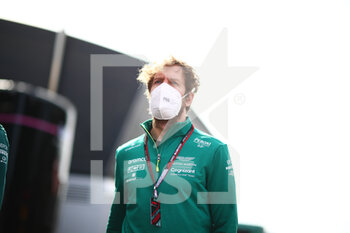 2022-02-24 - Sebastian Vettel (GER) - Aston Martin AMR22 - PRE-SEASON TEST SESSION PRIOR THE 2022 FIA FORMULA ONE WORLD CHAMPIONSHIP - FORMULA 1 - MOTORS