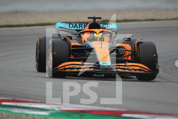 2022-02-25 - Lando Norris (GBR)  - McLaren MCL36 - PRE-SEASON TEST SESSION PRIOR THE 2022 FIA FORMULA ONE WORLD CHAMPIONSHIP - FORMULA 1 - MOTORS