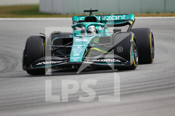 2022-02-25 - Sebastian Vettel (GER) - Aston Martin AMR22 - PRE-SEASON TEST SESSION PRIOR THE 2022 FIA FORMULA ONE WORLD CHAMPIONSHIP - FORMULA 1 - MOTORS