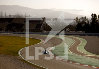2022-02-23 - 63 RUSSELL George (gbr), Mercedes AMG F1 Team W13, action during the pre-season track session prior the 2022 FIA Formula One World Championship, on the Circuit de Barcelona-Catalunya, from February 23 to 25, 2022 in Montmelo, near Barcelona, Spain - PRE-SEASON TRACK SESSION PRIOR THE 2022 FIA FORMULA ONE WORLD CHAMPIONSHIP - FORMULA 1 - MOTORS