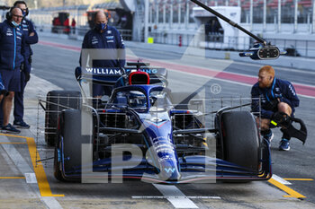 2022-02-23 - 06 LATIFI Nicholas (can), Williams Racing FW44, action during the pre-season track session prior the 2022 FIA Formula One World Championship, on the Circuit de Barcelona-Catalunya, from February 23 to 25, 2022 in Montmelo, near Barcelona, Spain - PRE-SEASON TRACK SESSION PRIOR THE 2022 FIA FORMULA ONE WORLD CHAMPIONSHIP - FORMULA 1 - MOTORS