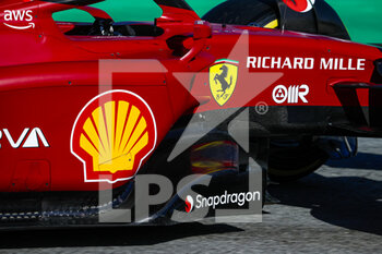 2022-02-23 - 16 LECLERC Charles (mco), Scuderia Ferrari F1-75, Sidepods, technical details during the pre-season track session prior the 2022 FIA Formula One World Championship, on the Circuit de Barcelona-Catalunya, from February 23 to 25, 2022 in Montmelo, near Barcelona, Spain - PRE-SEASON TRACK SESSION PRIOR THE 2022 FIA FORMULA ONE WORLD CHAMPIONSHIP - FORMULA 1 - MOTORS