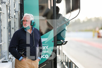 2022-02-23 - STROLL Lawrence (can), Aston Martin F1 Team owner, portrait during the pre-season track session prior the 2022 FIA Formula One World Championship, on the Circuit de Barcelona-Catalunya, from February 23 to 25, 2022 in Montmelo, near Barcelona, Spain - PRE-SEASON TRACK SESSION PRIOR THE 2022 FIA FORMULA ONE WORLD CHAMPIONSHIP - FORMULA 1 - MOTORS