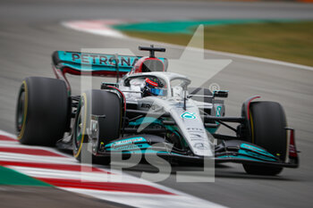 2022-02-25 - 63 RUSSELL George (gbr), Mercedes AMG F1 Team W13, action during the pre-season track session prior the 2022 FIA Formula One World Championship, on the Circuit de Barcelona-Catalunya, from February 23 to 25, 2022 in Montmelo, near Barcelona, Spain - PRE-SEASON TRACK SESSION PRIOR THE 2022 FIA FORMULA ONE WORLD CHAMPIONSHIP - FORMULA 1 - MOTORS