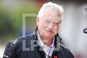 2022-02-25 - SYMONDS Pat - Chief Technical Officer of F1, portrait, during the pre-season track session prior the 2022 FIA Formula One World Championship, on the Circuit de Barcelona-Catalunya, from February 23 to 25, 2022 in Montmelo, near Barcelona, Spain - PRE-SEASON TRACK SESSION PRIOR THE 2022 FIA FORMULA ONE WORLD CHAMPIONSHIP - FORMULA 1 - MOTORS